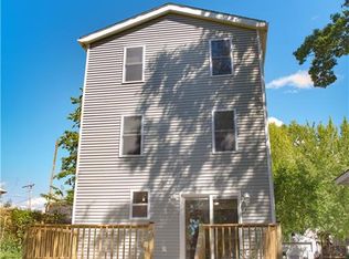 44 Horton St, Providence, RI 02904