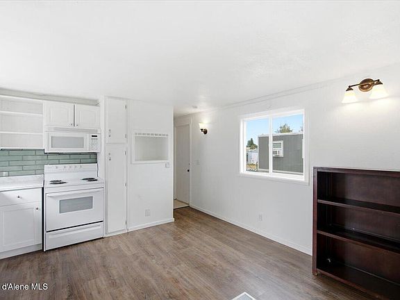 5th image of 10657 N Benoit St