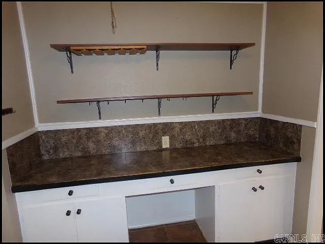 6601 Kavanaugh Pl — Photo 7