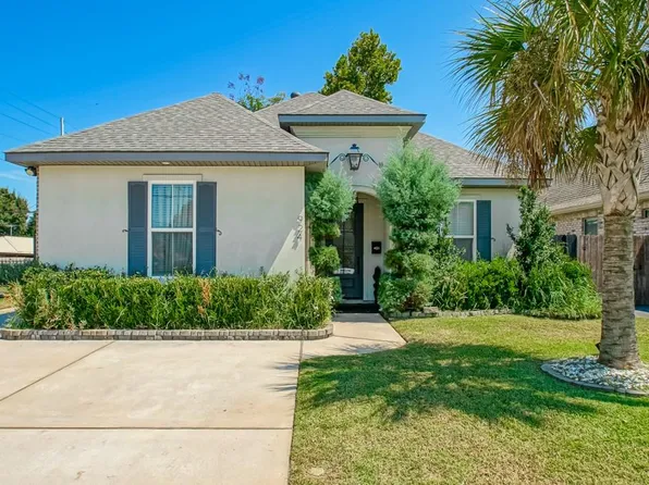 924 Hudson St, Kenner, LA 70062