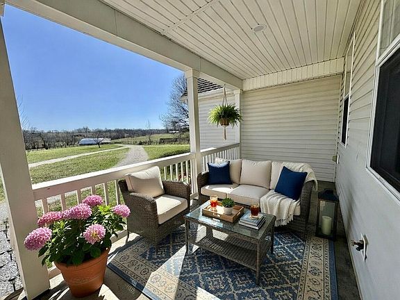 4th image of 784 Locust Fork Rd