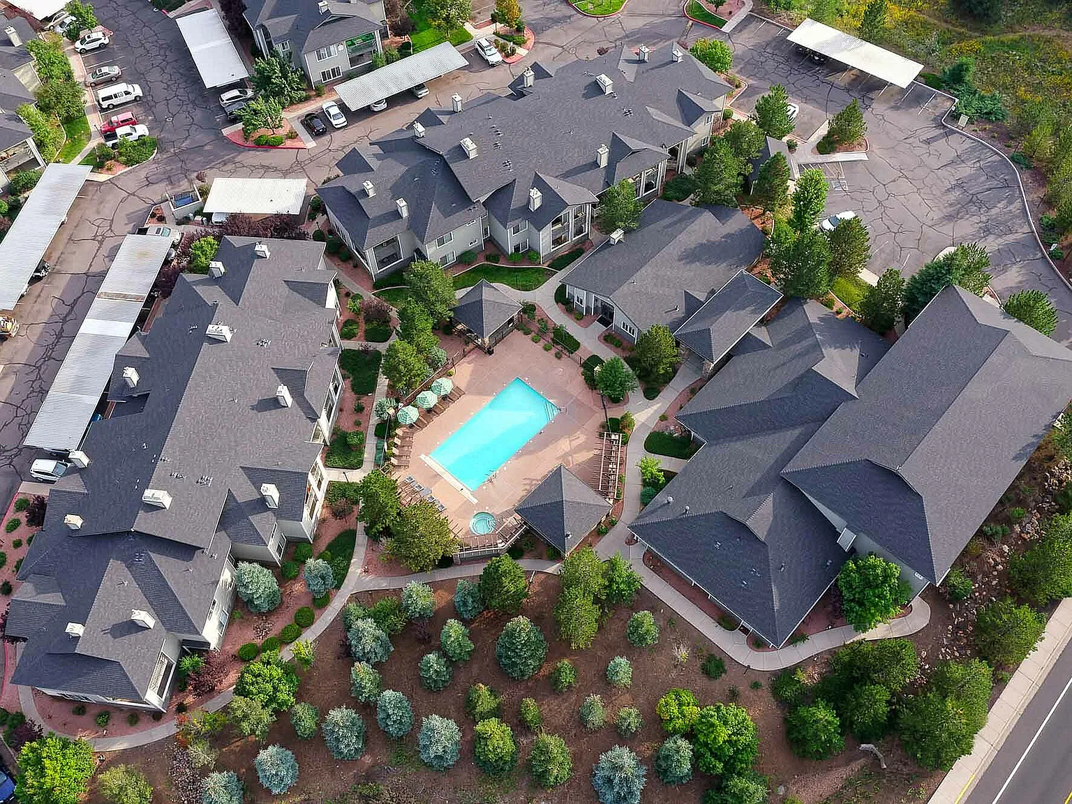 Timberline Place — Photo 2