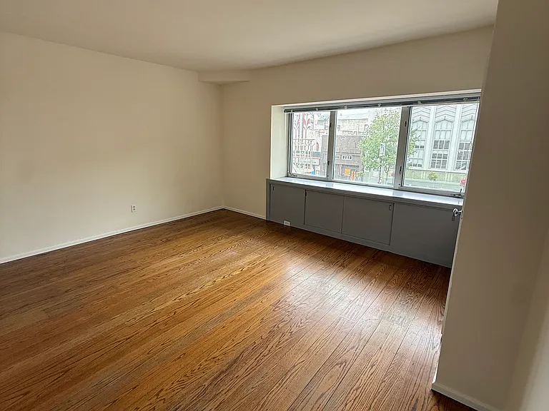 2110 Kittredge St #205 — Photo 6