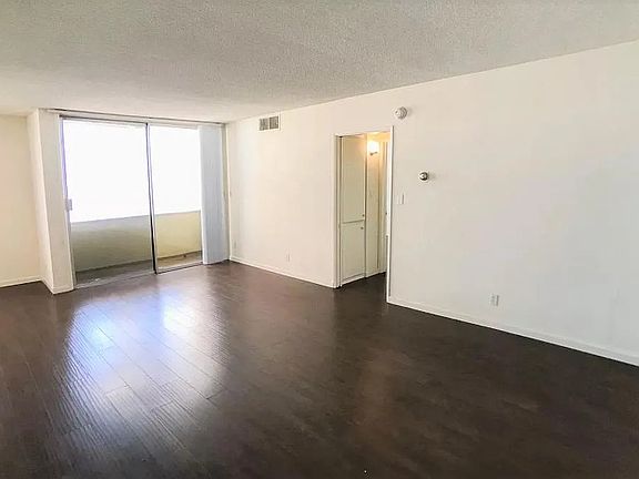 2nd image of 8630 Burton Way APT 303