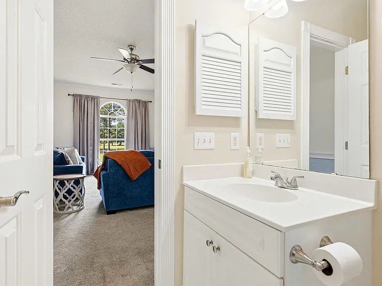 Wild Iris Dr — Photo 19