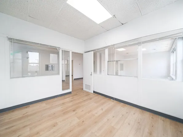 3600 Bergenline Avenue image 3 of 24