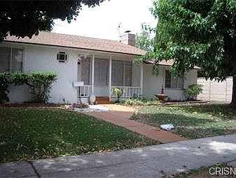 1st image of 7111 Louise Ave.