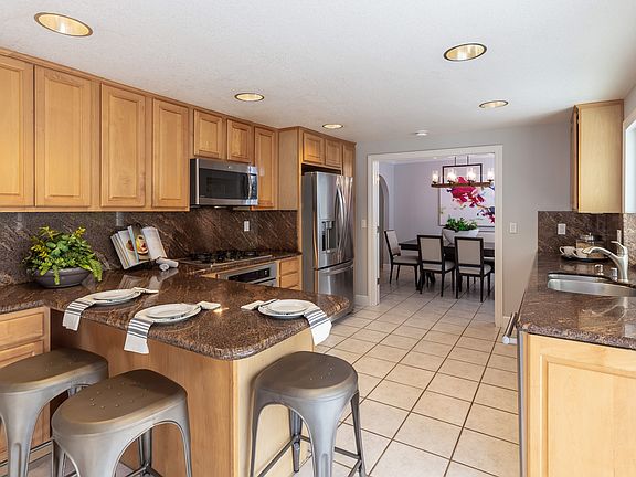 2nd image of 5529 Del Oro Ct