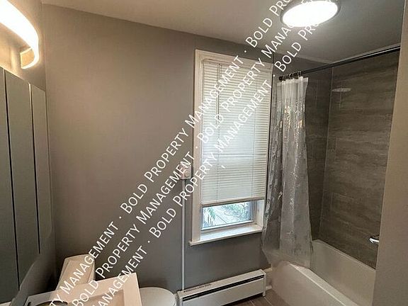 5th image of 1132 Cotton St #5