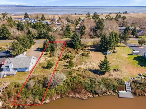 601 E Chance Ala Mer NE #601, Ocean Shores, WA 98569