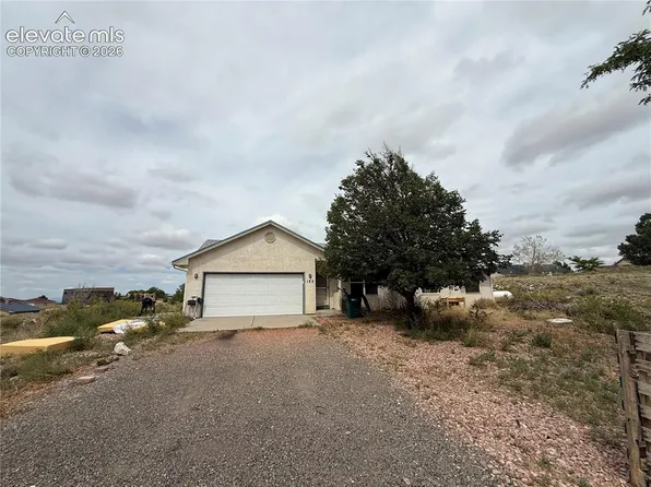 193 W Legend Dr, Pueblo West, CO 81007