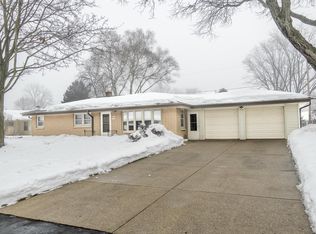 W155N11732 Sunny View Ave, Germantown, WI 53022