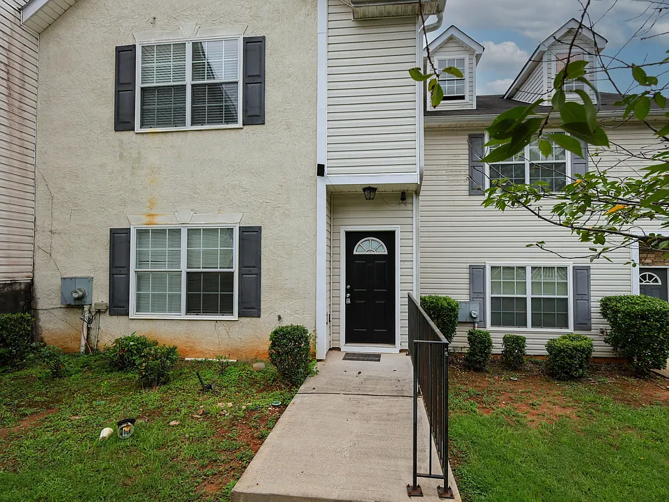 7705 Commerce Ct #1
