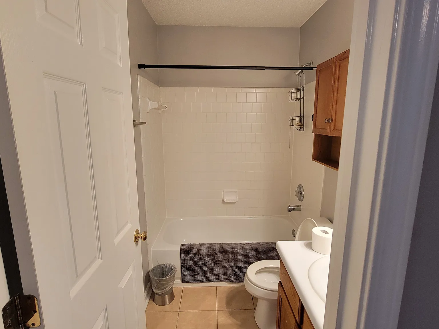 4 bed, 1800 sqft, $800 — Photo 4
