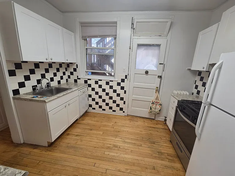 1308 W Rosemont Ave #1 — Photo 12