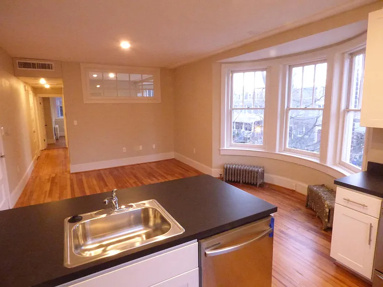 1960 Biltmore St NW #3 — Photo 5
