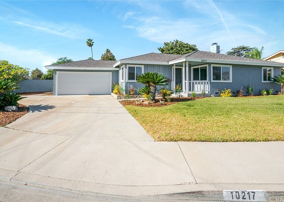 1st image of 10217 Randwick Dr