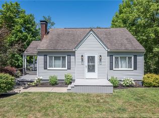 6 Primrose Rd, Mc Donald, PA 15057