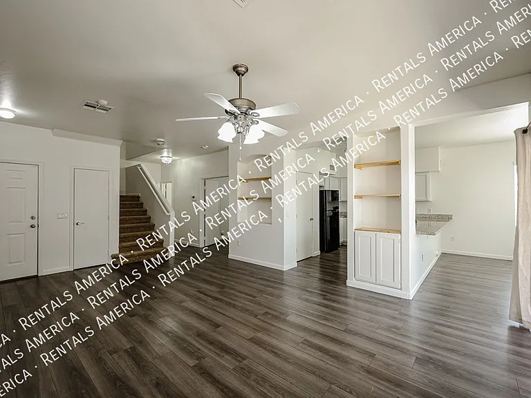 8757 E Lomita Ave — Photo 5