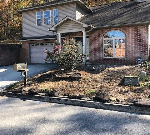2nd image of 5011 Fairgrounds Pl