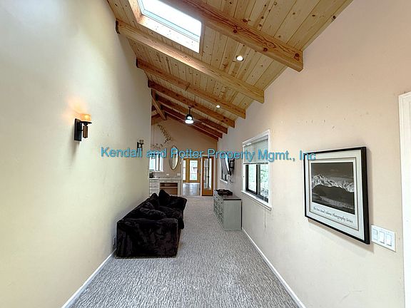 3rd image of 3429 Porter Gulch Rd