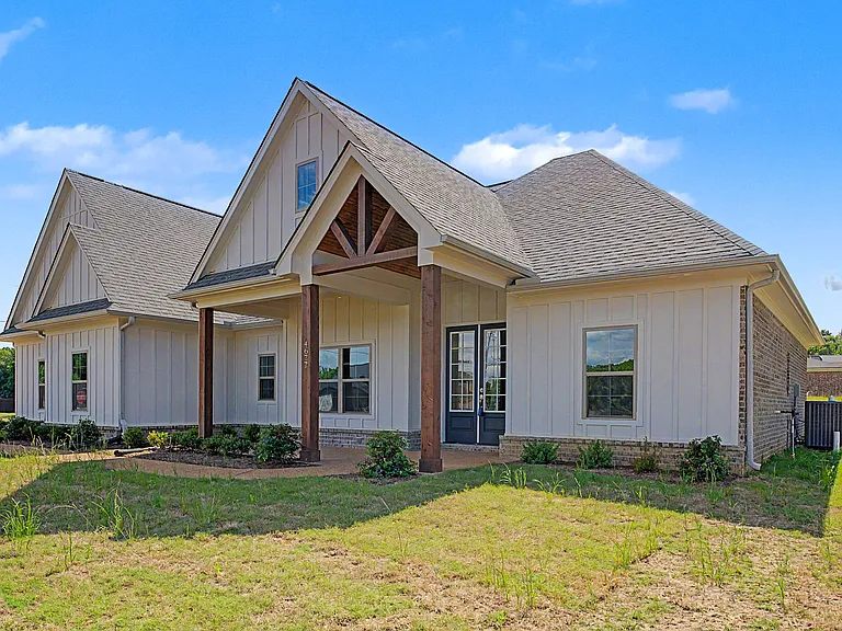4677 Taylor Trl — Photo 2