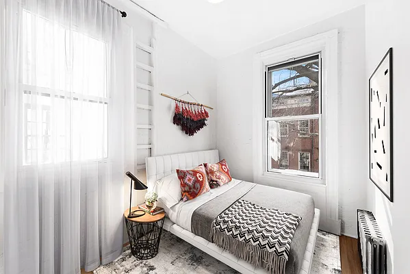 Sold by Compass | media 5