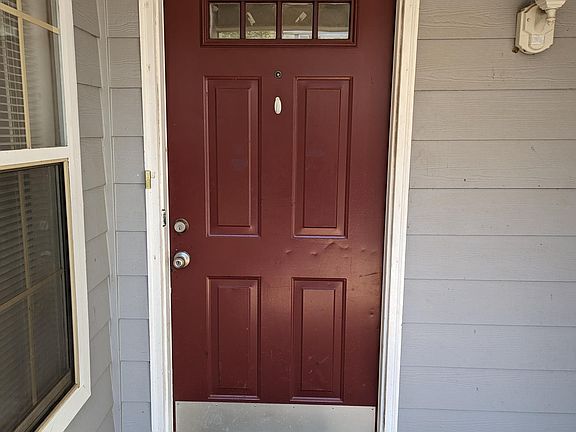 2nd image of 5111 Buckline Ct NW