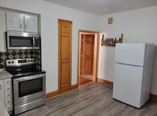 70 Mary Ave FLOOR 1, East Providence, RI 02914