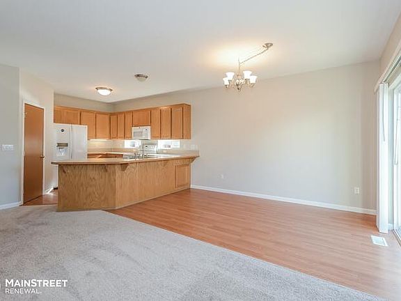 5th image of 7901 207th St E