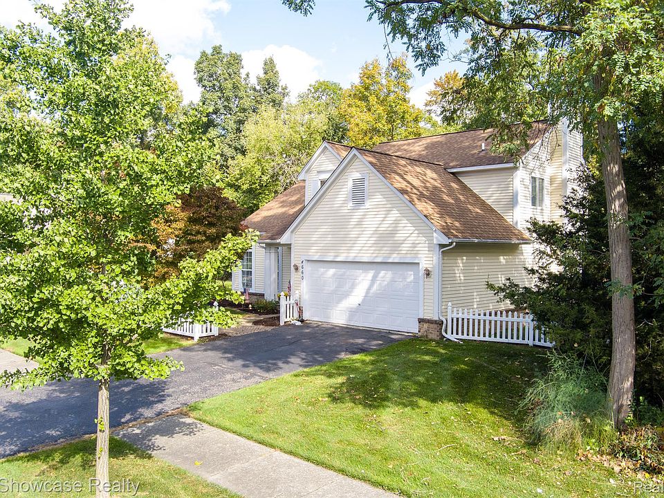 1st image of 4660 Commerce Woods Dr