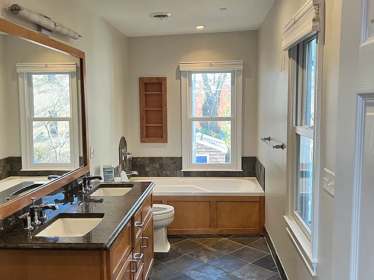 5 Dean St — Photo 26