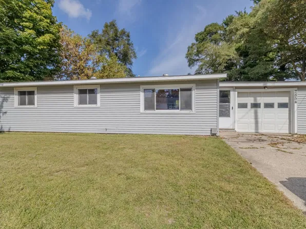 2854 Concord St, Traverse City, MI 49684