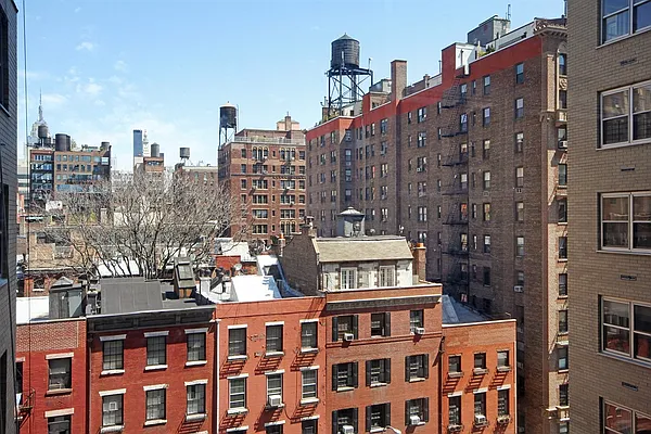 Sold by Corcoran | media 7