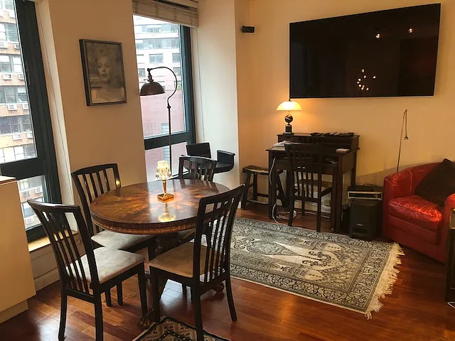 1 Irving Pl #V8B — Photo 8