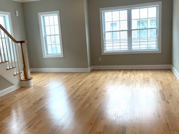 734 County Avenue image 11 of 19