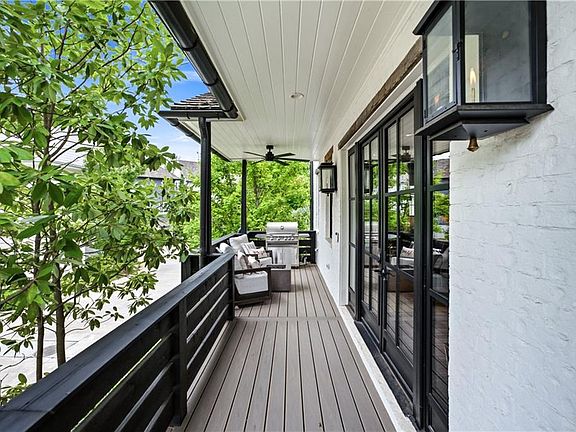 4th image of 2340 Melina Pl
