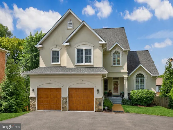 6732 Churchill Rd, Mc Lean, VA 22101