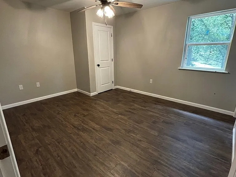 2423 S Chatfield Rd — Photo 14