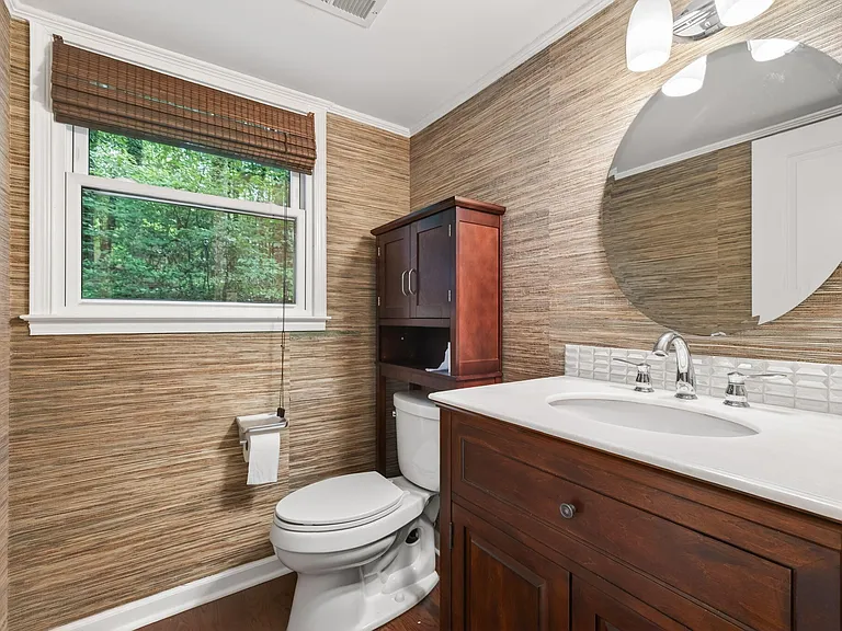 1526 Dirkson Ct — Photo 16