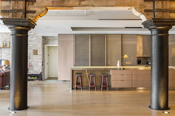 Rented by Douglas Elliman | media 21