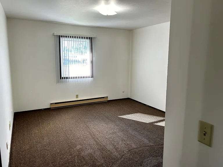 202 N Parkway Dr #A — Photo 8