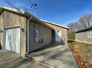 2413 W High St #1, Springfield, MO 65803