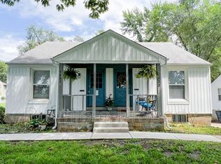 7621 Wyandotte St, Kansas City, MO 64114
