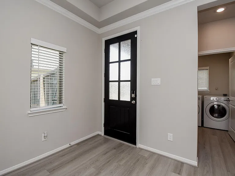 17007 Shine Bright Ct — Photo 5