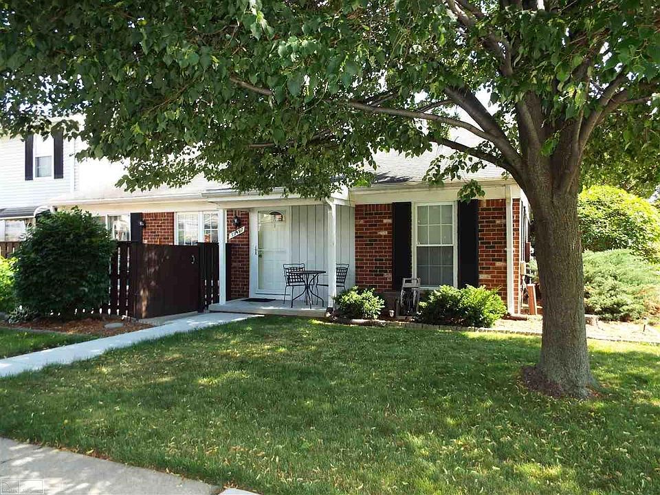 1st image of 39497 Heatherheath Dr