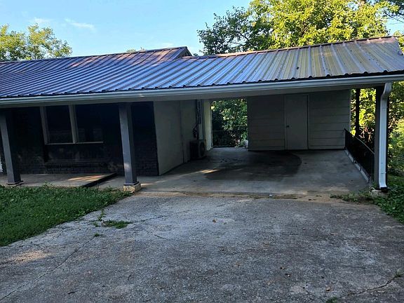 2nd image of 1004 Durmast Dr