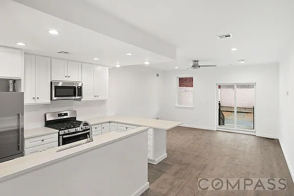 Rented by Compass | media 49