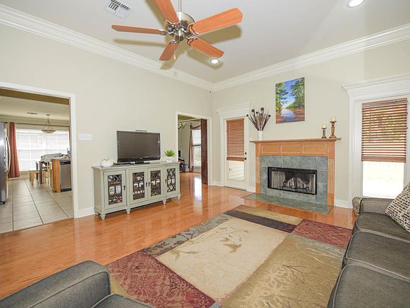 4th image of 124 Pinnacle Dr