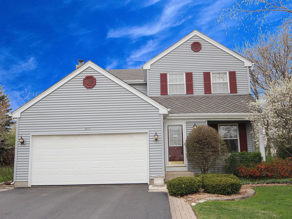 1st image of 811 Interlaken Dr